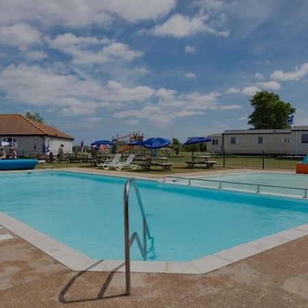 Vista Al Mar, Seaview Caravan Park, 위트스터블 외부 사진