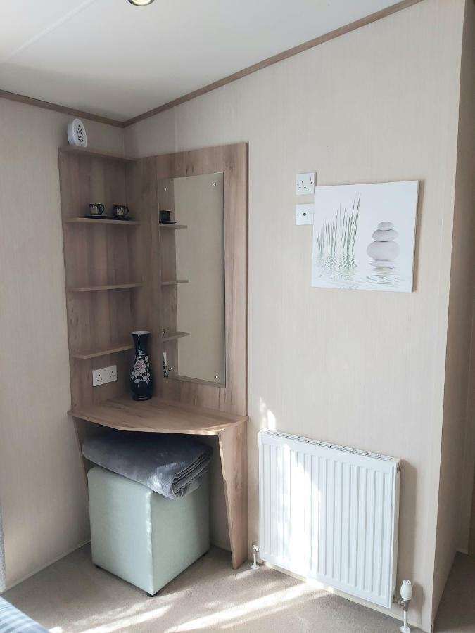 Vista Al Mar, Seaview Caravan Park, 위트스터블 외부 사진